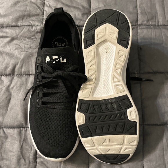 APL Shoes - Picture 1 of 1
